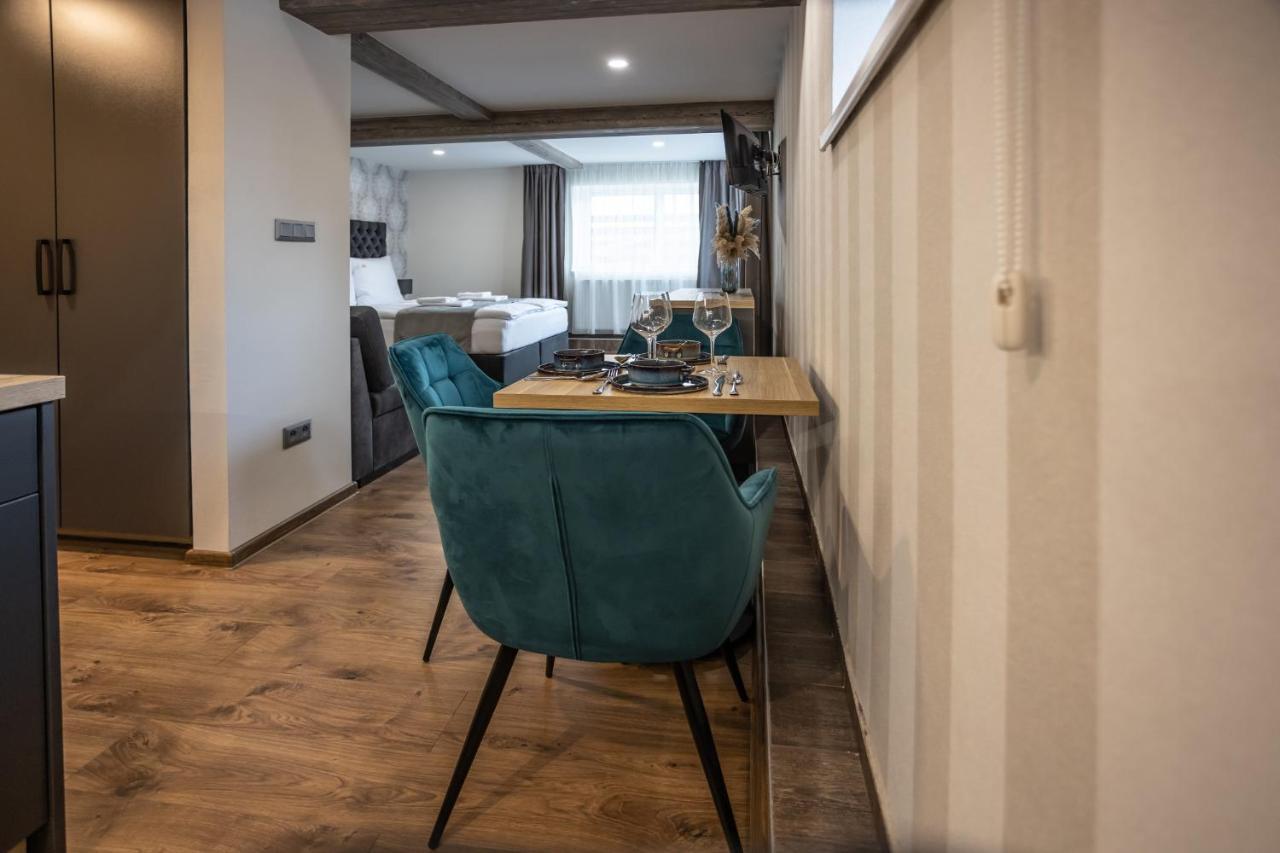 Hotel Demanova Apartments - Dependance Ліптовський Мікулаш Екстер'єр фото