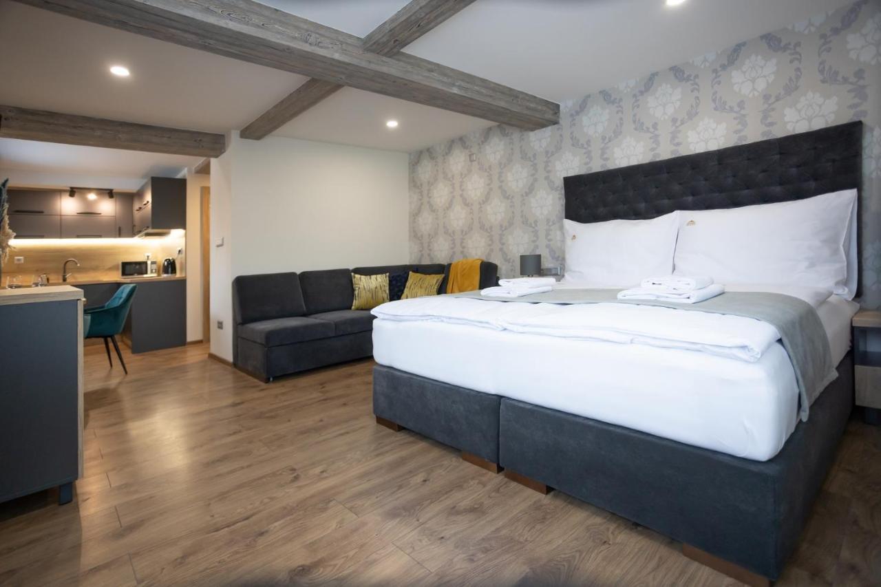 Hotel Demanova Apartments - Dependance Ліптовський Мікулаш Екстер'єр фото