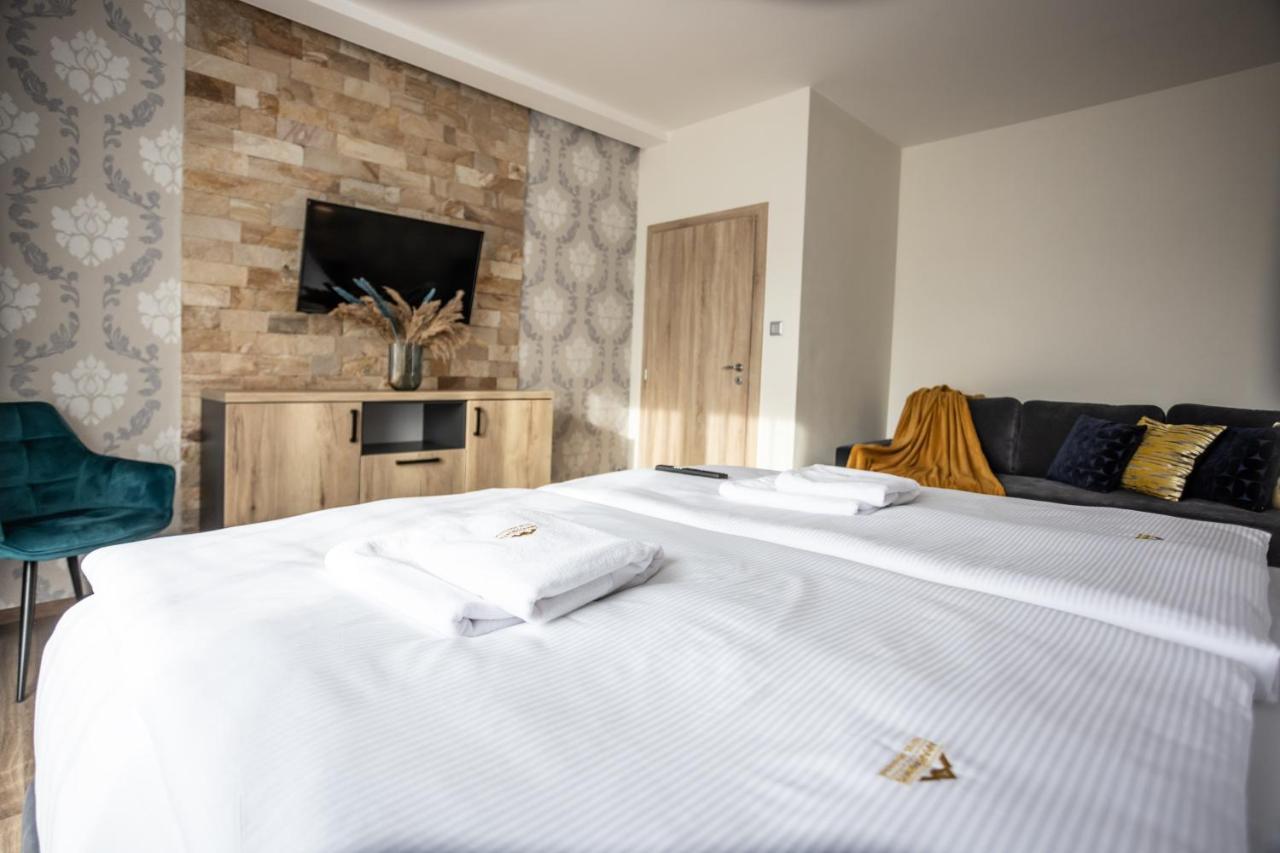 Hotel Demanova Apartments - Dependance Ліптовський Мікулаш Екстер'єр фото